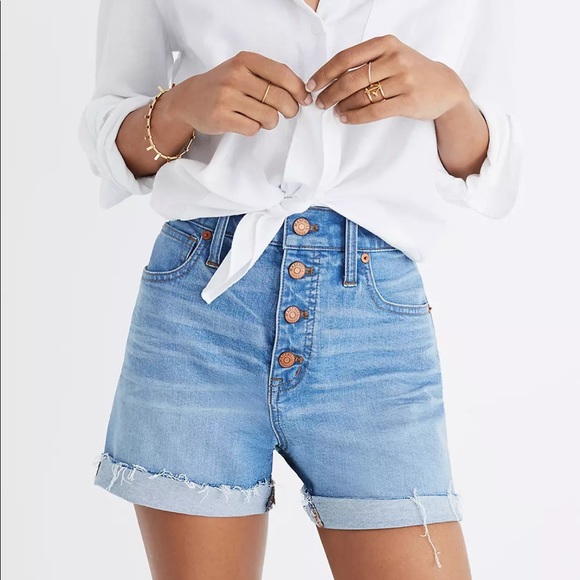 Madewell Pants - Madewell High-Rise Denim Shorts: Button-Front (24)